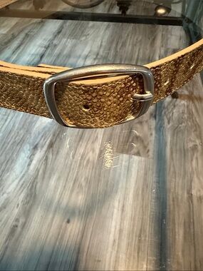 Berge Gold Textured Leather Belt with Silver Buckle